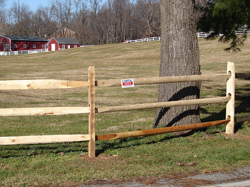 wood split rail fence