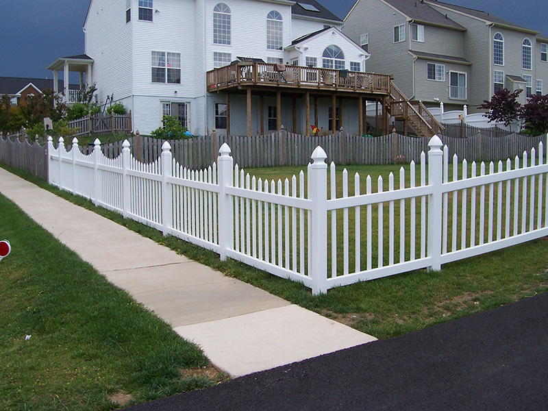 Vinyl Fence Potomac MD - Capital Fence