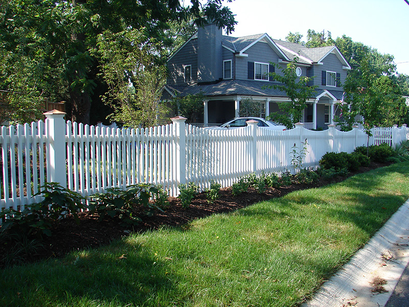 Vinyl Fence Potomac MD - Capital Fence